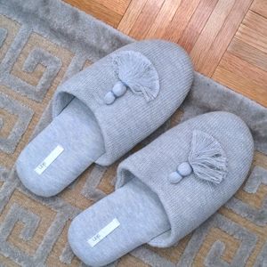 Skin slippers